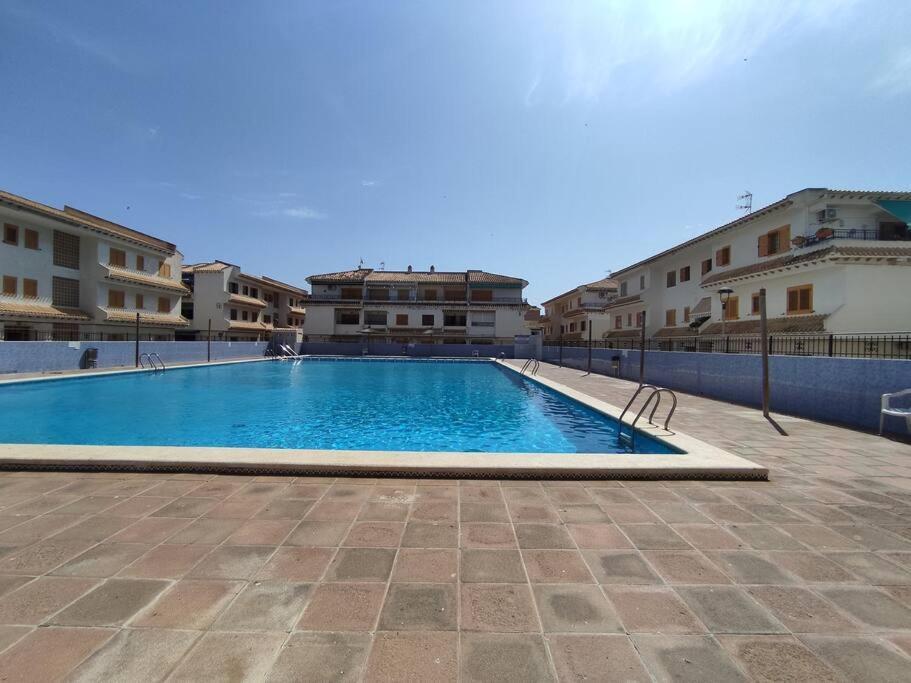 Apartamento Comodo A 300 Metros De La Playa サンタ・ポラ エクステリア 写真