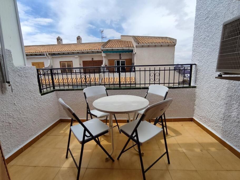Apartamento Comodo A 300 Metros De La Playa サンタ・ポラ エクステリア 写真