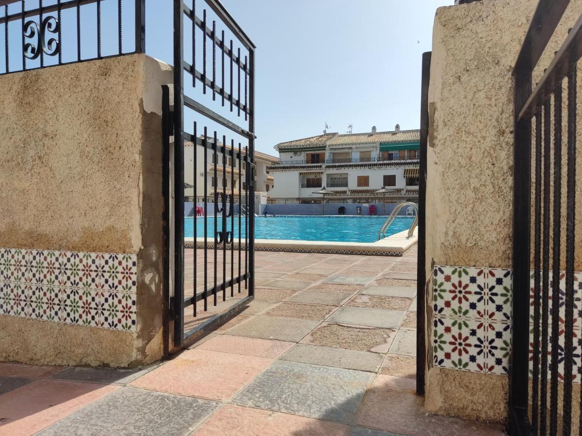 Apartamento Comodo A 300 Metros De La Playa サンタ・ポラ エクステリア 写真